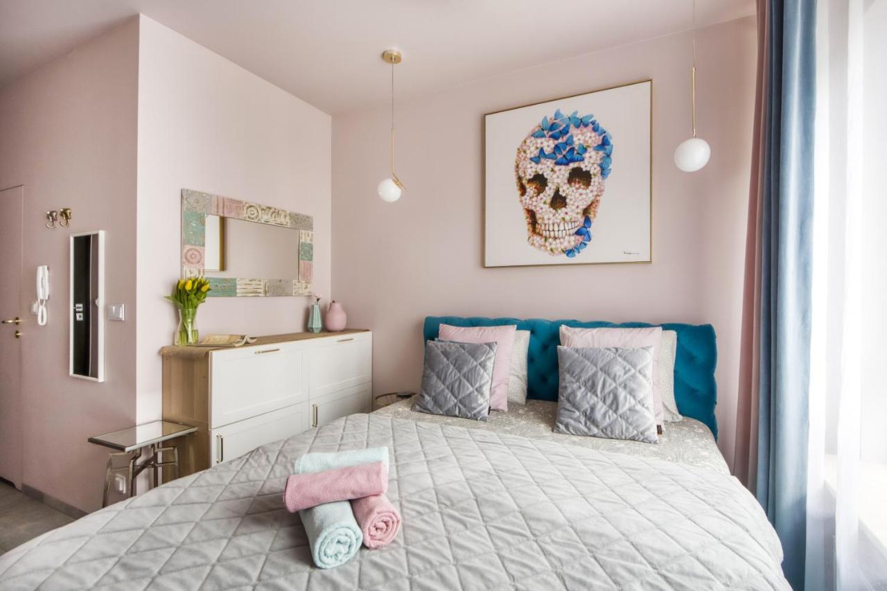 Apartamenty Metropark Krzemieniecka-Lux Варшава Екстериор снимка
