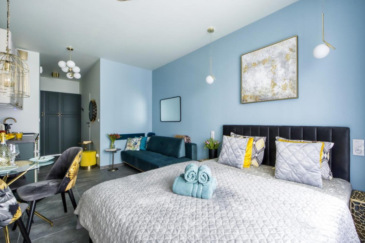 Apartamenty Metropark Krzemieniecka-Lux Варшава Екстериор снимка
